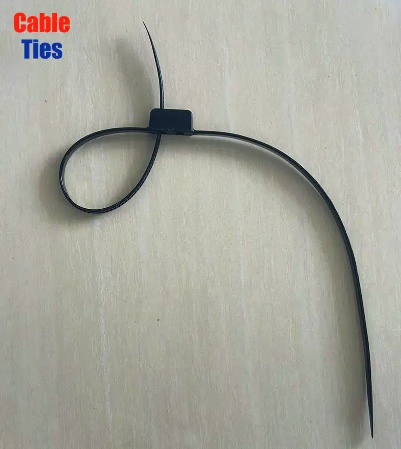 How-to-Undo-Zip-Tie-Handcuffs-in-2-Simple-Steps-3