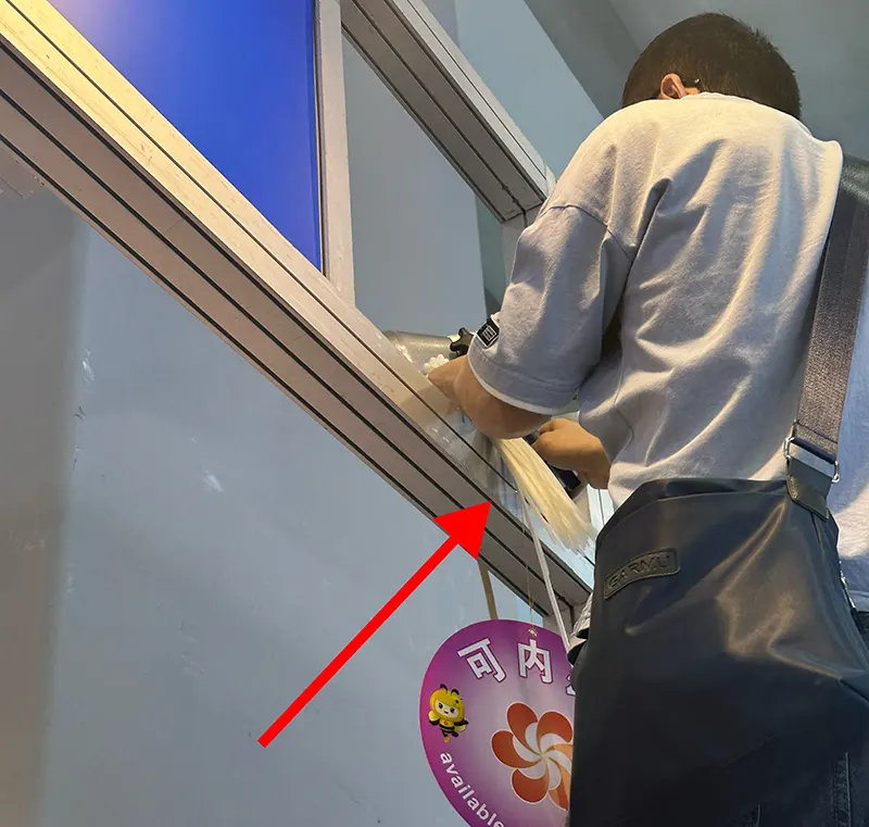 Uses of Cable Ties at the Canton Fair-1