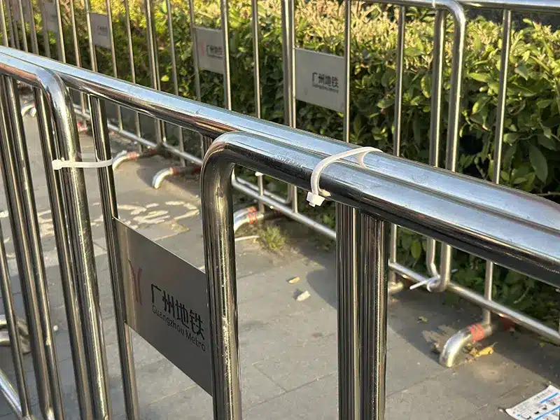 Uses of Cable Ties at the Canton Fair-5